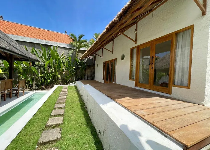 Serene Tropical Oasis 2br Private Pool Canggu's Heart Canggu
